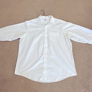 Brooks Brothers classic white non iron dress shirt. Size 18/35